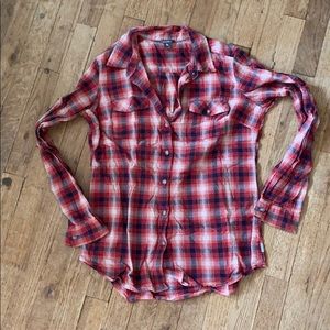 Eddie Bauer plaid women’s packable shirt